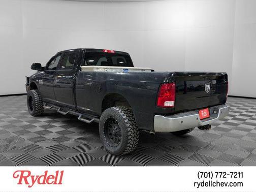 2017 RAM 2500 Tradesman Crew Cab 4x4 8' Box