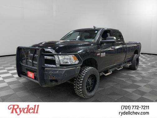 2017 RAM 2500 Tradesman Crew Cab 4x4 8' Box