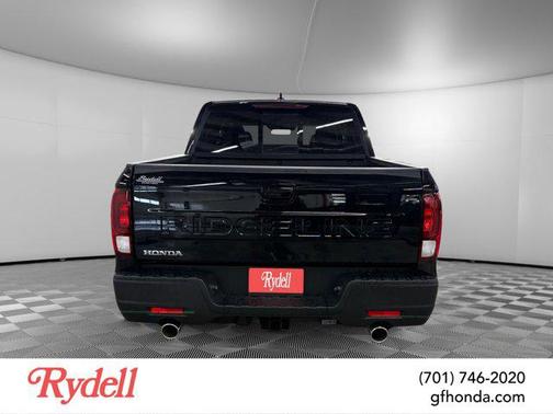 Crystal Black Pearl 2026 Honda Ridgeline RTL
