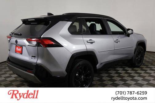 2025 Toyota RAV4 Hybrid SE