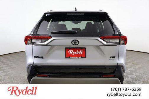 2025 Toyota RAV4 Hybrid SE