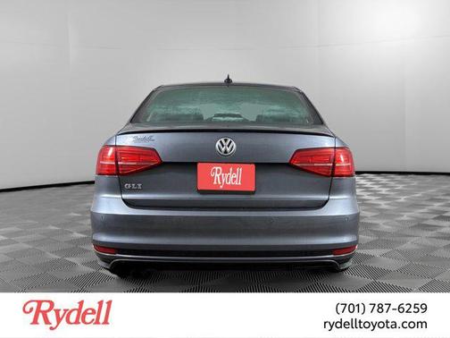 2016 Volkswagen Jetta 2.0T GLI SE