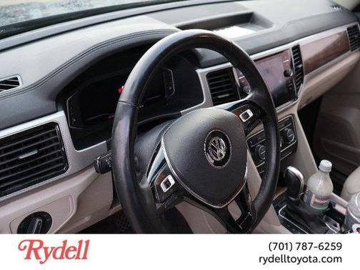 2019 Volkswagen Atlas 3.6L SEL Premium