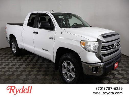 2017 Toyota Tundra SR5