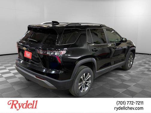 Mosaic Black Metallic 2025 Chevrolet Equinox 1LT