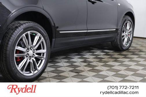 2025 Cadillac XT5 Sport