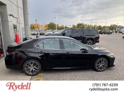 2023 Toyota Camry XLE