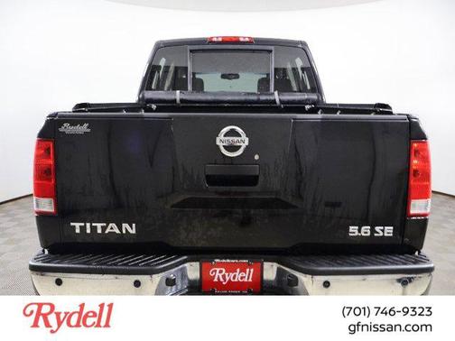 2010 Nissan Titan SE