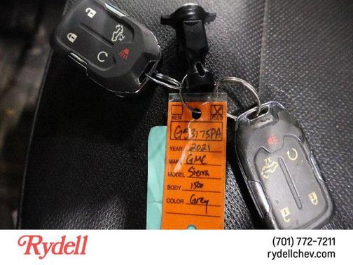 2021 GMC Sierra 1500 SLT