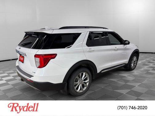 Star White Metallic Tri-Coat 2020 Ford Explorer XLT