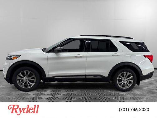 Star White Metallic Tri-Coat 2020 Ford Explorer XLT