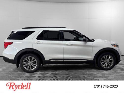 Star White Metallic Tri-Coat 2020 Ford Explorer XLT