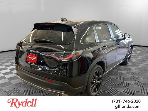 Crystal Black Pearl 2023 Honda HR-V AWD Sport