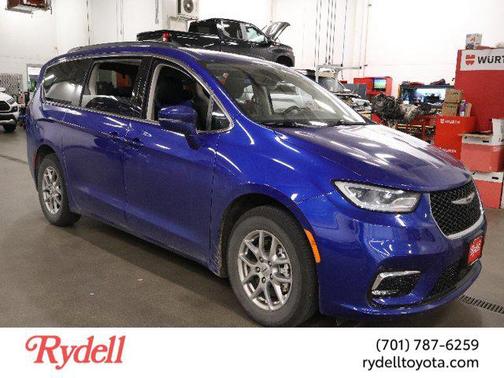 2021 Chrysler Pacifica Touring