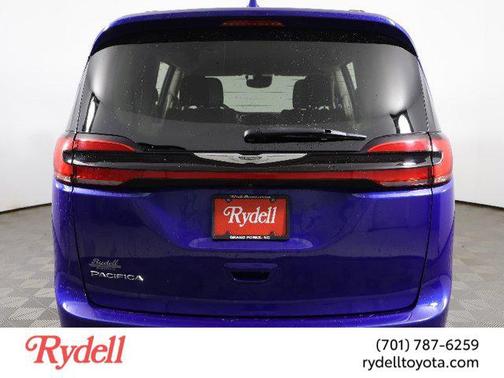 2021 Chrysler Pacifica Touring