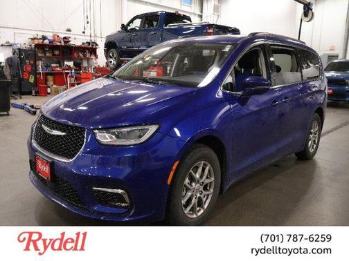 2021 Chrysler Pacifica Touring