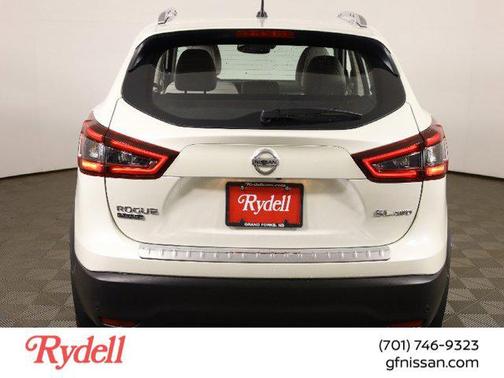 2022 Nissan Rogue Sport SL