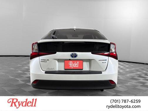 2022 Toyota Prius XLE