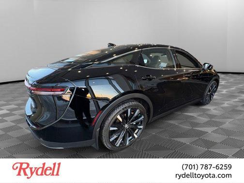 2026 Toyota Crown Platinum