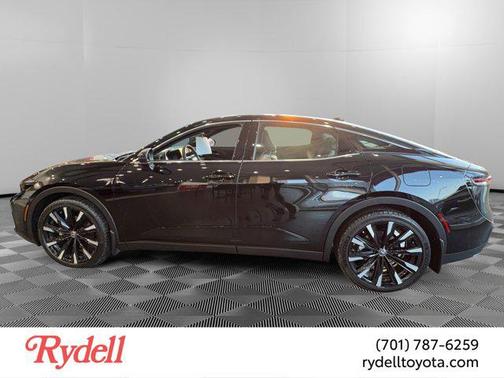 2026 Toyota Crown Platinum