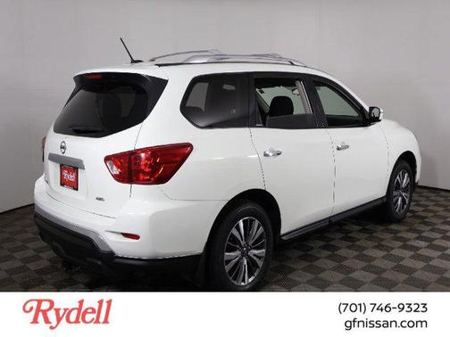 2018 Nissan Pathfinder S