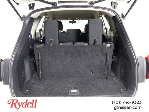 2018 Nissan Pathfinder S