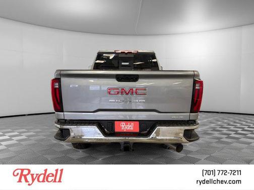 2026 GMC Sierra 3500 SLT