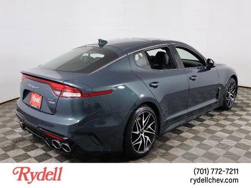 2022 Kia Stinger GT-Line
