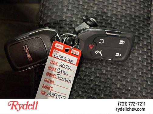 Ebony Twilight Metallic 2022 GMC Terrain SLE