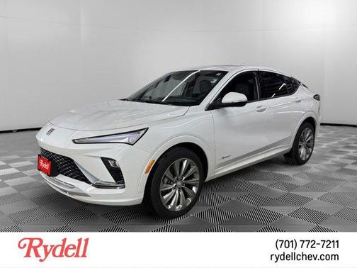 White Frost Tricoat 2025 Buick Envista Avenir FWD