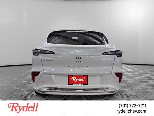 White Frost Tricoat 2025 Buick Envista Avenir FWD