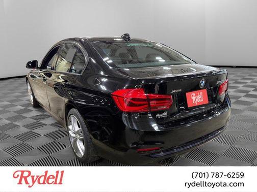 2018 BMW 330 xDrive
