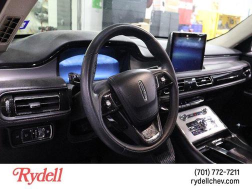 2022 Lincoln Aviator Standard AWD