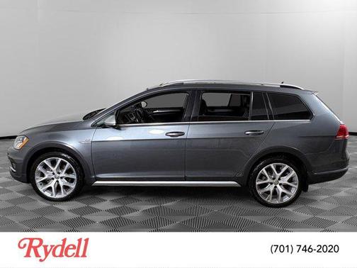 2017 Volkswagen Golf Alltrack TSI SE