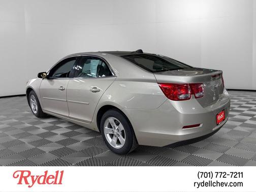 Champagne Silver Metallic 2013 Chevrolet Malibu 1LS