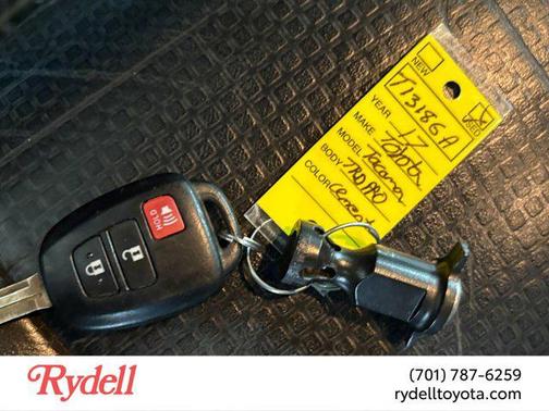 2017 Toyota Tacoma Base