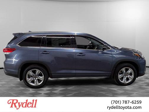 Shoreline Blue Pearl 2018 Toyota Highlander Limited
