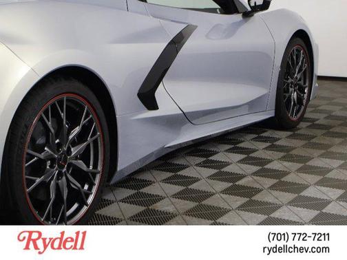 2023 Chevrolet Corvette Stingray w/2LT