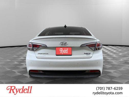 2017 Hyundai SONATA Hybrid Limited