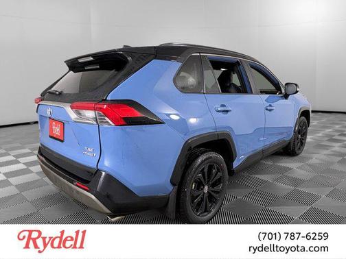 2023 Toyota RAV4 Hybrid SE