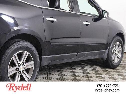 2017 Chevrolet Traverse 2LT