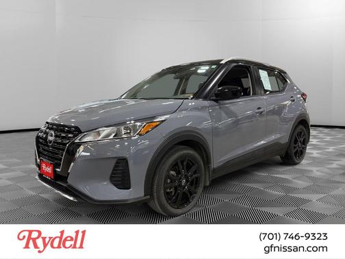 Gray/Super Black 2023 Nissan Kicks SV