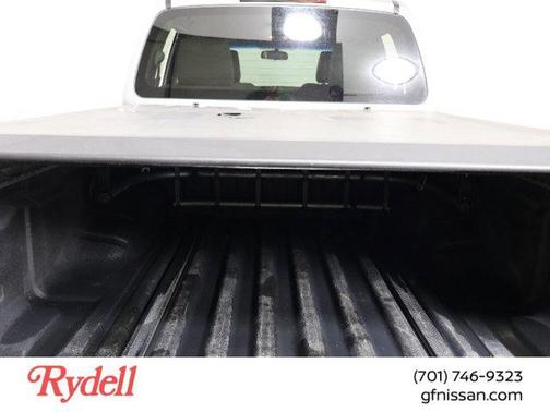2005 Nissan Frontier SE Crew Cab