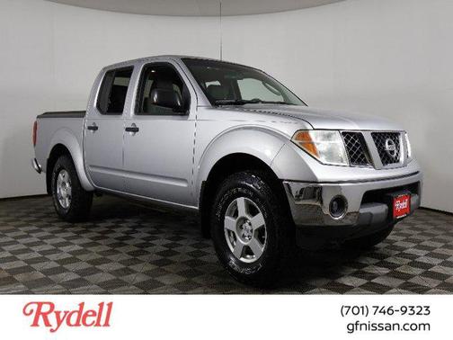 2005 Nissan Frontier SE Crew Cab