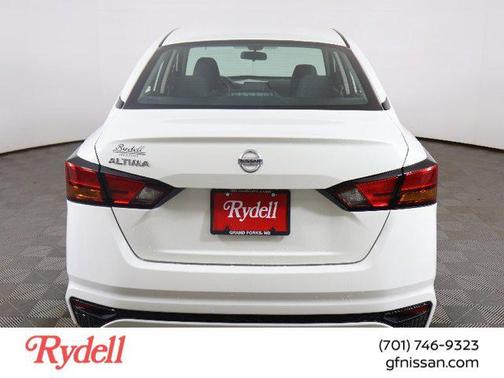 2022 Nissan Altima S FWD