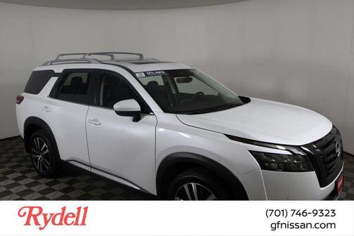 2025 Nissan Pathfinder Platinum 4WD