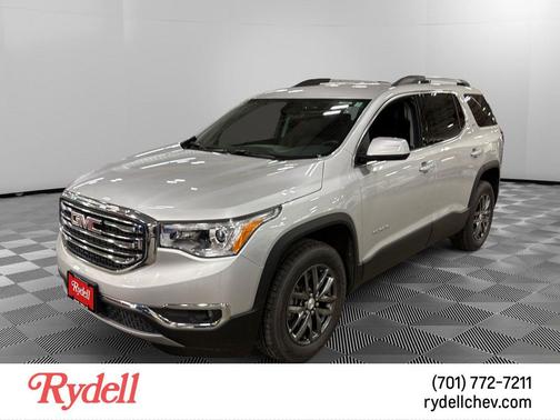 Quicksilver Metallic 2017 GMC Acadia SLT-1