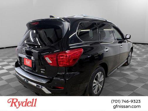 2020 Nissan Pathfinder SL 4WD