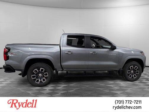 Sterling Gray Metallic 2023 Chevrolet Colorado Z71