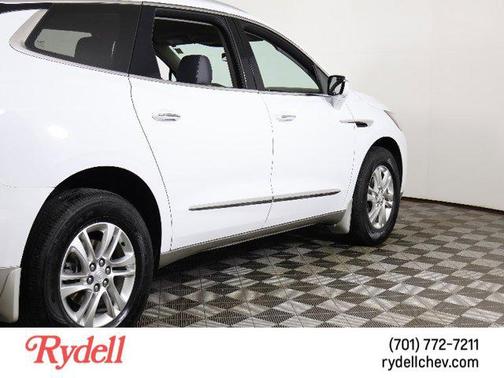 2021 Buick Enclave AWD Essence